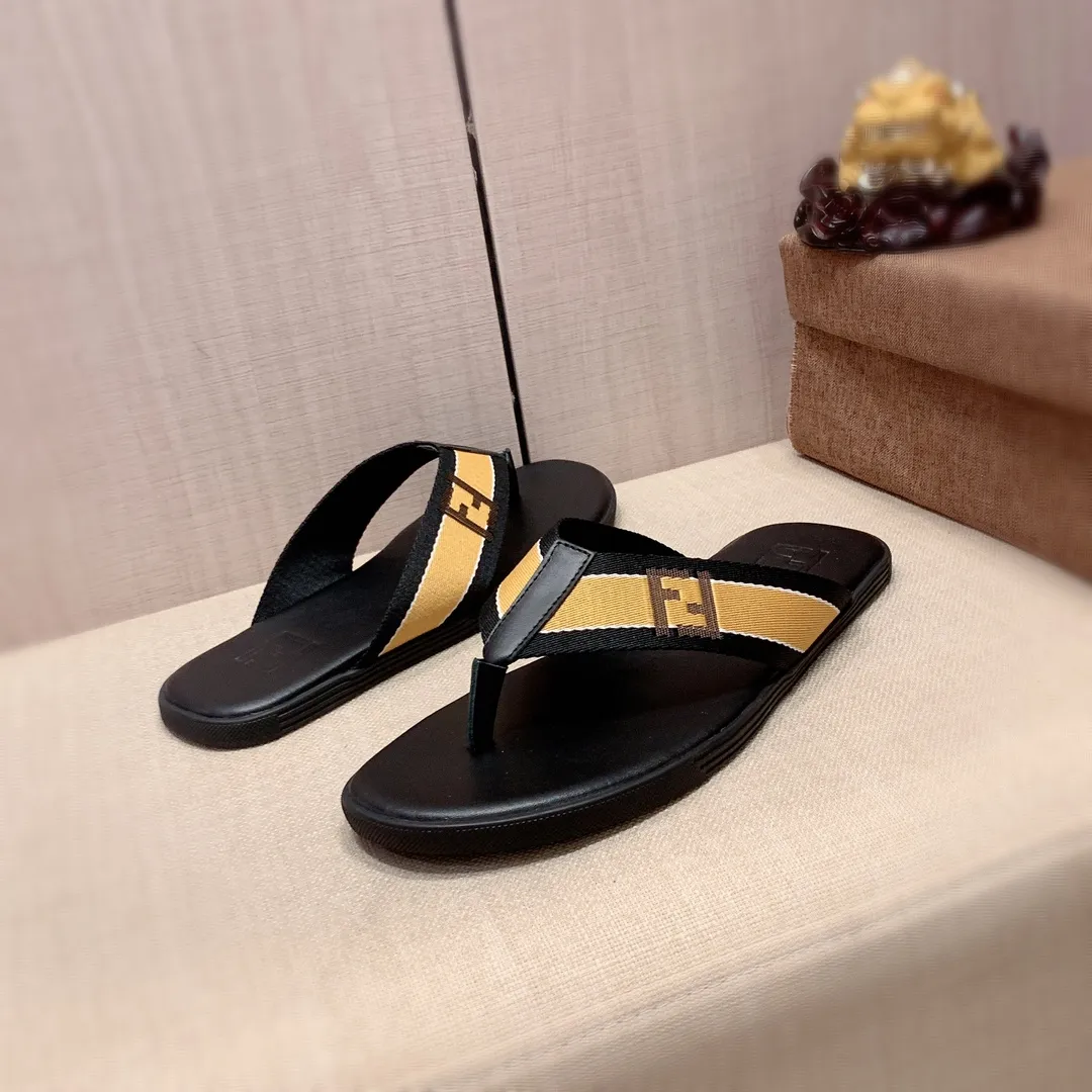 Slippers: New model: Factory price: 220💰💰🎩🎩🔥🔥《 Fendi FENDI* 》Series of slippers top purchasing agent 🔍🔍Men's 2022 counters are on sale simultaneously, original imported cowhide from Italy, exquisite workmanship,), sole: (super comfortable) original sole provided by the original factory, ⚠️ The exclusive double-layer movable molded bottom is super comfortable⚠️, the real thing is more beautiful🎬The real thing is more beautiful🔍🔍original order quality, you can enter and leave the counter at will, the correct size is 38-44, you can order 45. Long-term availability 266